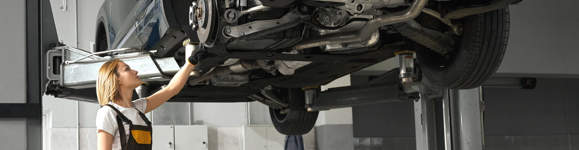 Industrial Cleaning Rags for Mechanics — Wiping Hub