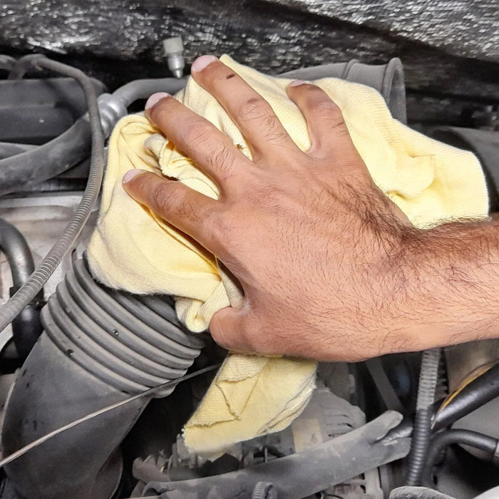 New Multi-Color Washed T-shirt Rags - 960 lbs. Pallet - 96 x 10 lbs. Bags - Wiping Hub